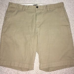 Banana Republic Khaki Aiden Short sz 38